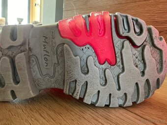 Krásné gumáky 25-26, zn. Muflon - 4