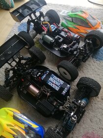 Závodní RC 1/8 elektro Kyosho Inferno MP9e -4WD JAPAN - 4
