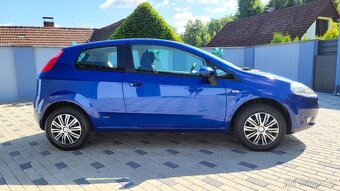 Fiat Punto III 1,4i - 57kw. SLUŠNÝ STAV - STK+EM do: 11/2026 - 4