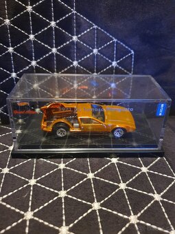 Hot Wheels RLC De Tomaso a STH Chaparral - 4