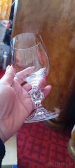 Sada 6 broušených sklenic na víno - 4