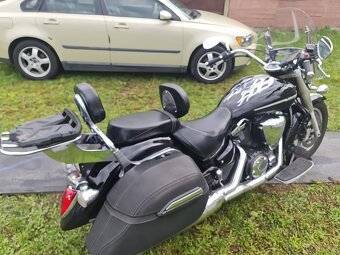 Yamaha XVS 1300a - 4