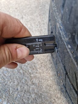 Letní pneu 195/65/R15 - 4