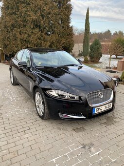 Jaguar XF 2.2D - 4
