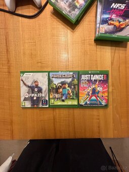 Prodám XBOX ONE - 4