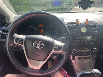 Prodam avensis 2 o diesel - 4