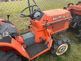 Japonský malotraktor Kubota zb1-16 + stříška - 4