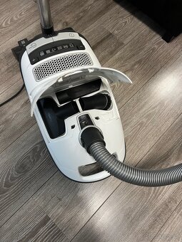 Miele S 8340. - 4