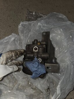 Servo pumpa; Subaru Impreza WRX GD - 4