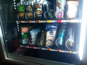 Automat Necta Snakky , jídelní, výdejový - 4