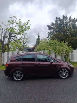 SEAT ALTEA XL 2.0TDI 103KW DSG / AUTOMAT 2007 SERVISKA
- 4