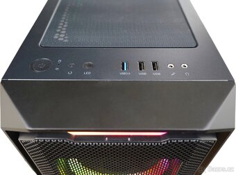 V ZÁRUCE AlzaPC i5 / RTX4060 / 32GB RAM / 1TB SSD - 4
