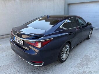 Lexus ES 300h, 2,5/131kW ČR Luxury - 4