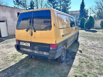 TRANSPORTER T4 - 4