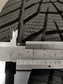 Zimní pneu Hankook 215/65 R17 - 4