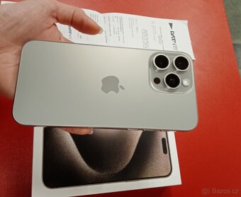 Apple iPhone 15 Pro Max 256GB záruka 1/2026 Datart - 4