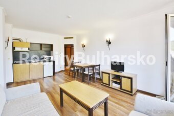 Prostorný apartmán 2+kk s výhledem na moře a hory – Elenite - 4