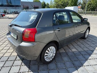 Toyota Corolla 1,4 VVT-i benzin 71kW r.v.2004 - 4