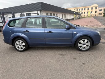 Ford Focus kombi 1.6i 74 KW, 2006, klima, tažné zařízení - 4