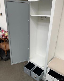 Předsíňová stěna bílá KOMPLET NOVÁ 2. jakost - 4