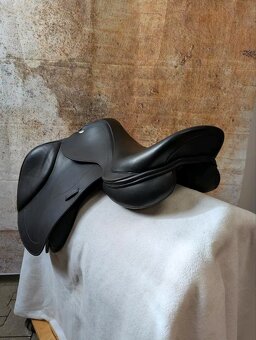 Kentaur Naxos 17,5, Komora 2 - 4