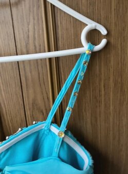 Krásné plesove šaty - 4