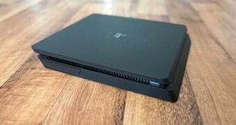 Sony Playstation 4 Slim (CUH-2116A) 500 GB černá (FW 10.01) - 4