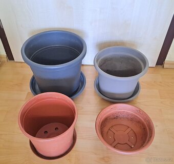 Kvetináče keramické a plastové - 4