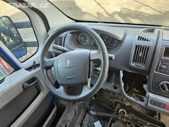 Peugeot Boxer 3.0 HDI plachta valník BEZ MOTORU - 4