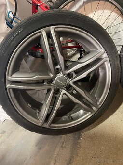 Prodám alu kola 19” s pneu SYRON Performance 235/35 R19 - 4