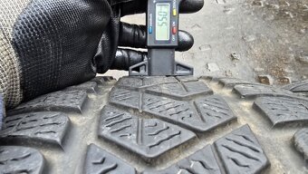 Zimní pneu 245/45/19 Pirelli - 4