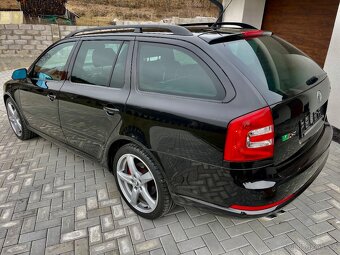 ŠKODA OCTAVIA COMBI RS 2,0TDI - 4