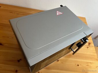 Mikrovlnná trouba Mora MT 121 S - 4