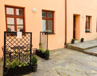 Kadeřník/kadeřnice - 4