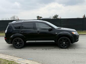Mitsubishi Outlander 2.0 DI-D 4x4 7-MÍST +Najeto 202TKM+ - 4