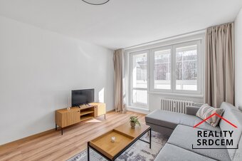 Pronájem moderního bytu 1+kk s lodžií, 27 m2, ul. Výškovická - 4