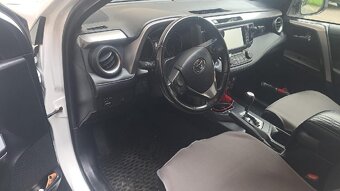 RAV4 Hybrid - 4