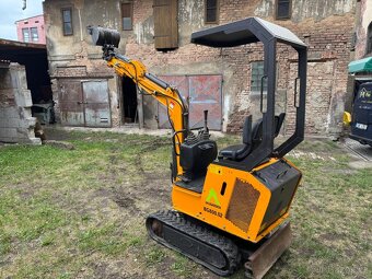 Minibagr BG 800. 02 - 4