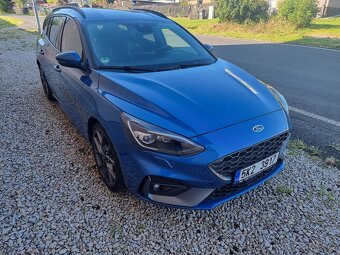 Ford Focus ST - 4