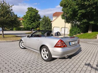 🏁 Mercedes-Benz SLK 200 Kompressor (R170) – 120 kW - 4
