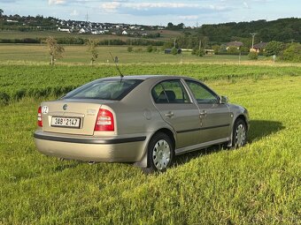 Škoda Octavia 1.6 MPI 75 kW pouze 138 500 km - 4