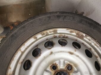 Zimní pneu 205/55R16 - 4