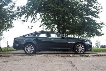 Jaguar XJ 3.0 V6 DIESEL Premium Luxury - 4