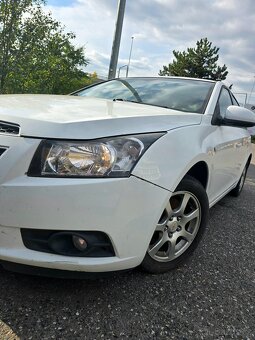 Chevrolet Cruze 2.0 VCDi - 4