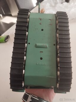 Staré hracký plechovi tank - 4