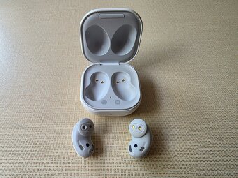 Prodám Samsung Galaxy Buds Live - 4