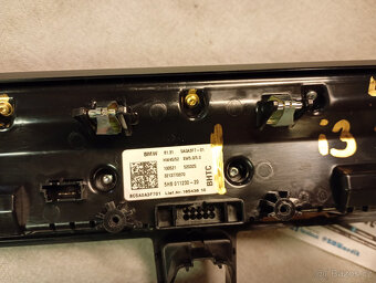 BMW i3 - klimapanel - 4