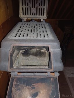 Starodavna litinova kamna Sfinx 1 - 4