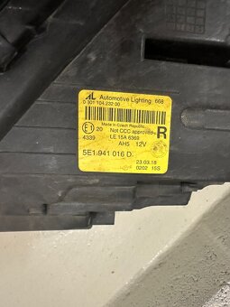 Škoda Octavia 3 facelift - pravé přední světlo LED - 4