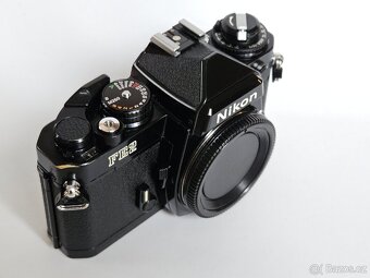 Nikon FE2 - 4